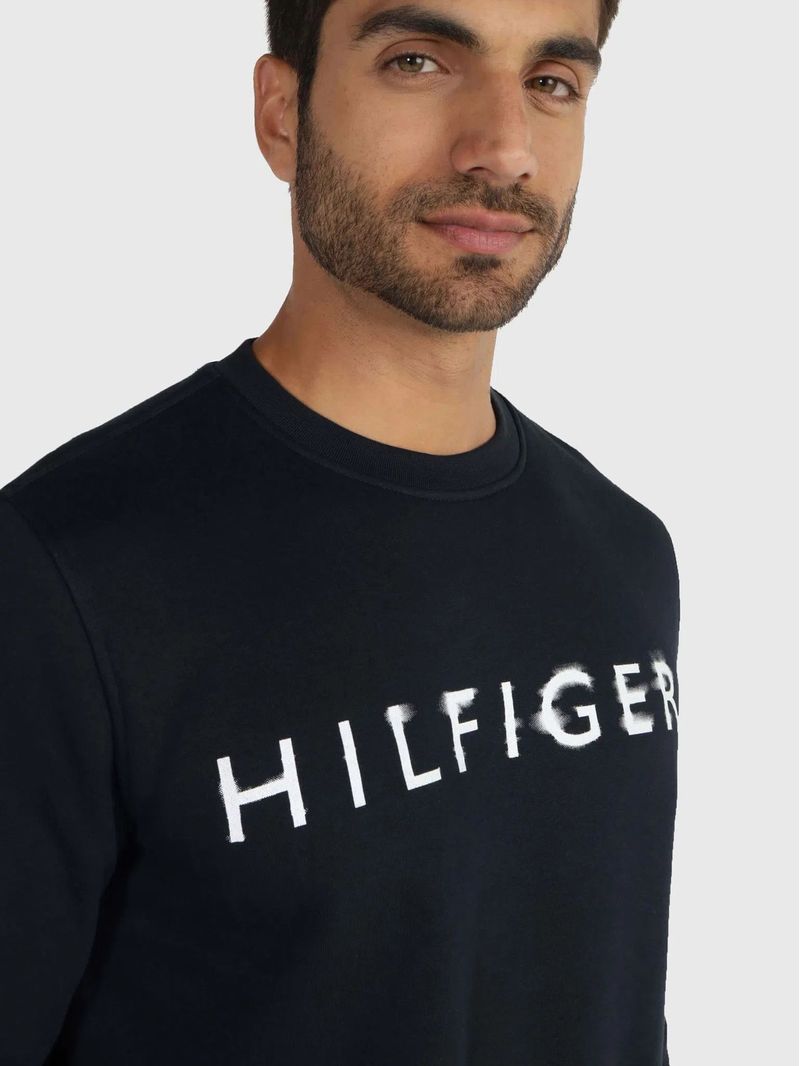 Buzo-con-logo-artistico-Hilfiger