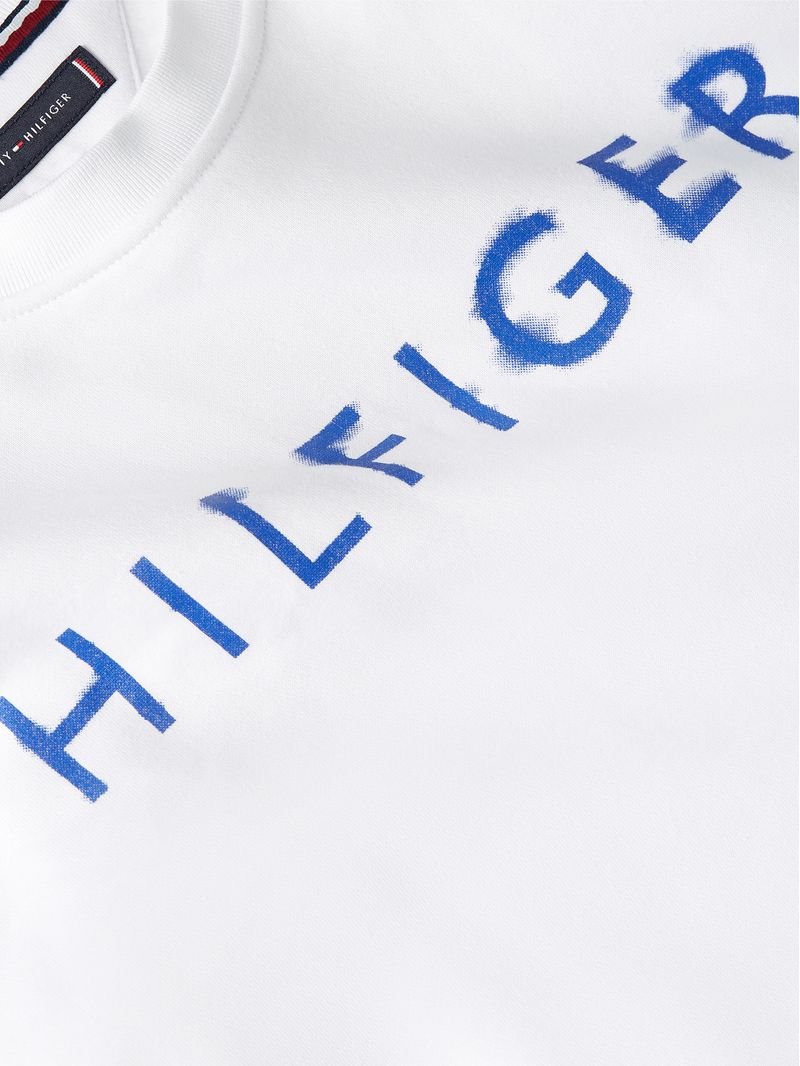 Buzo-con-logo-artistico-Hilfiger