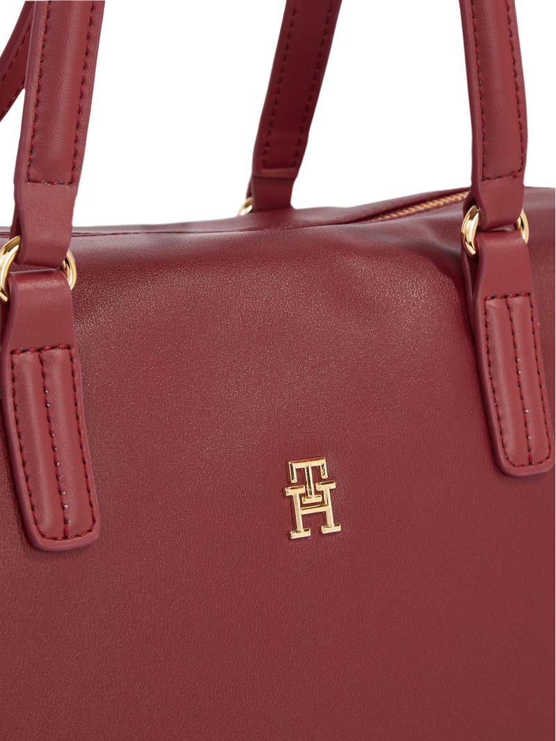 Cartera-tote-TH-Monogram-con-insignia