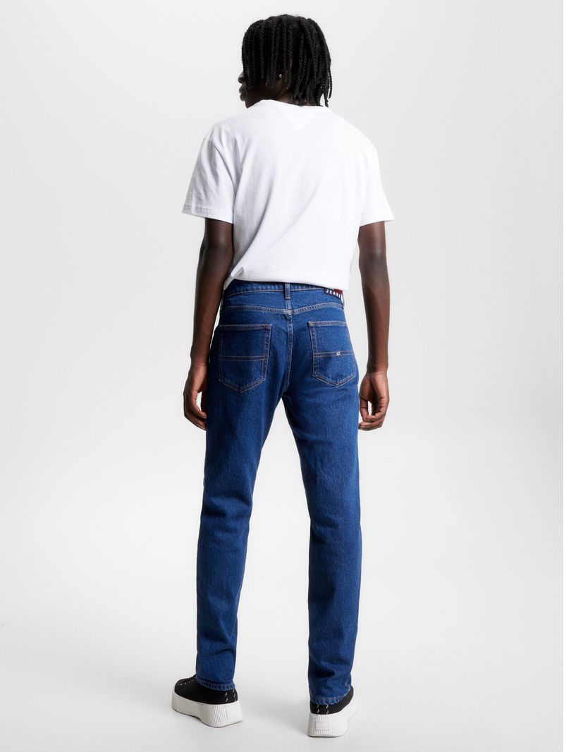 Jeans-Ryan-rectos-de-corte-regular