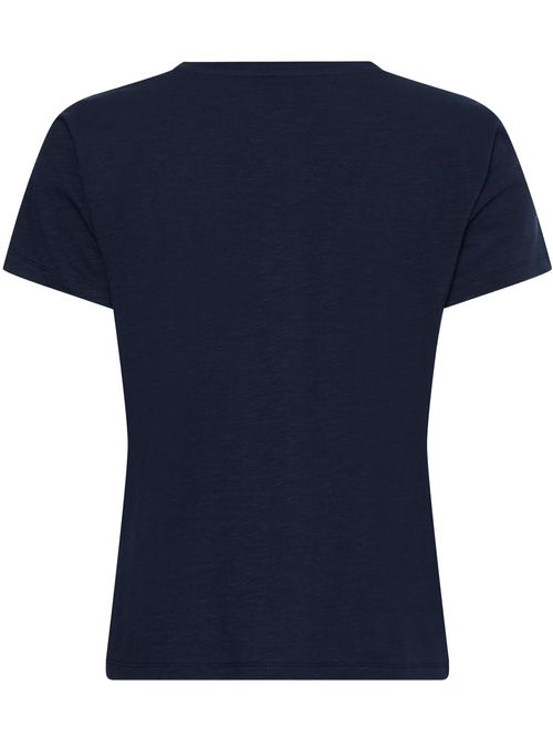 Remera con logo ondulante
