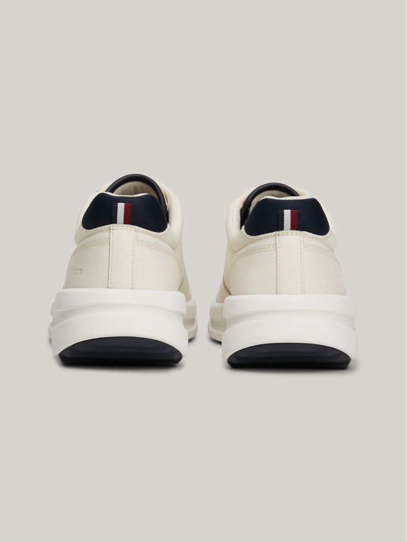 Zapatillas-deportivas-de-suela-gruesa-dentada