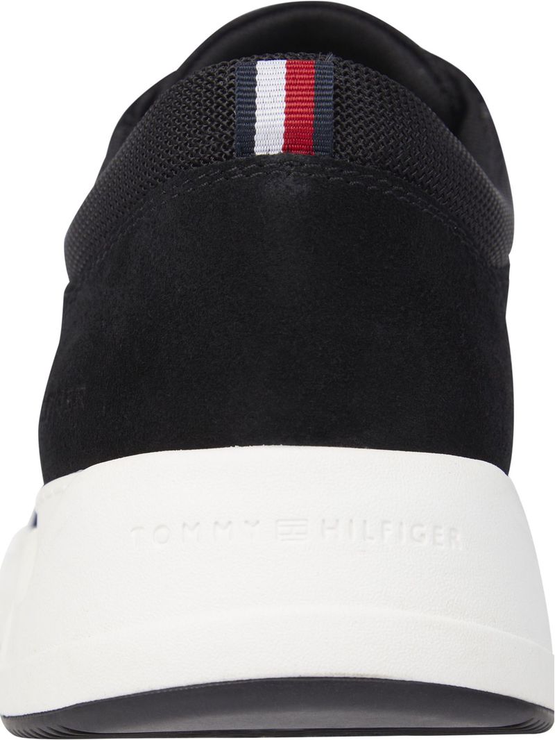 Zapatillas-hibridas-de-ante-de-corte-medio