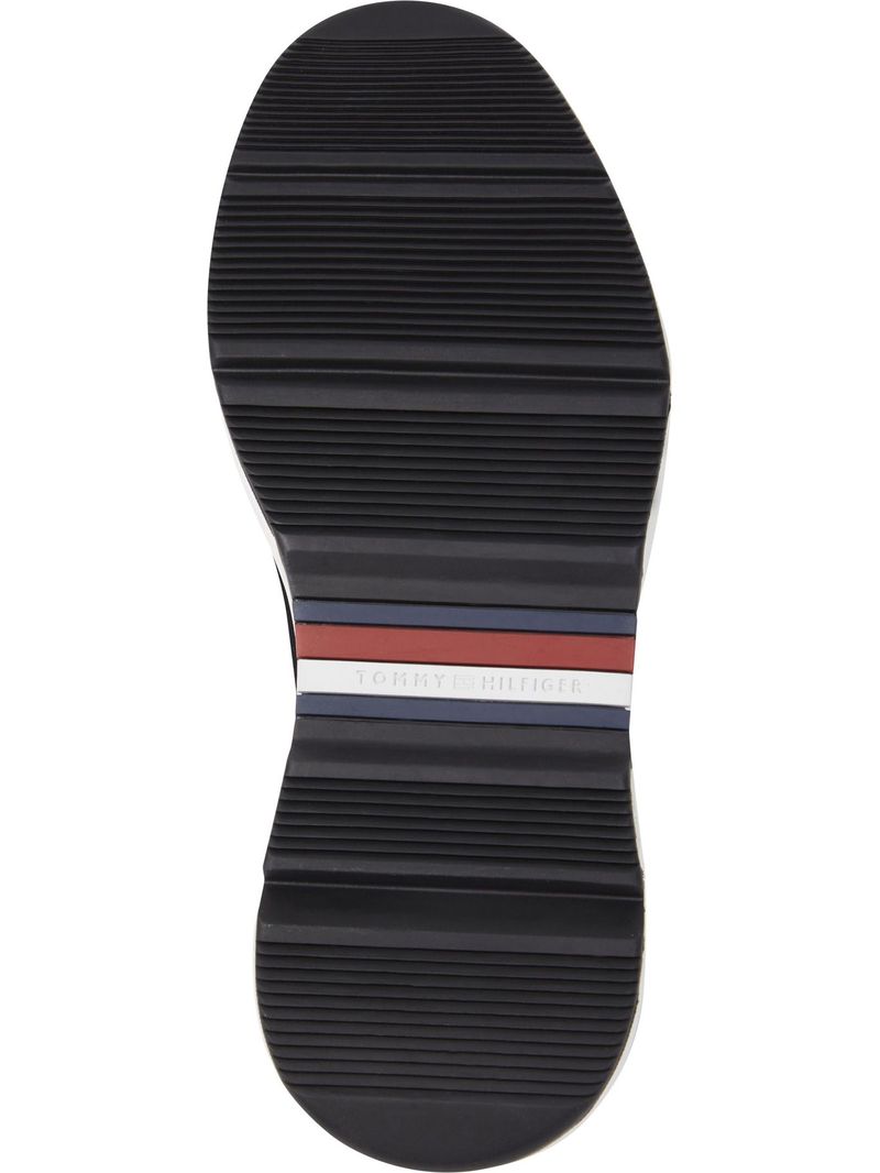 Zapatillas-hibridas-de-ante-de-corte-medio