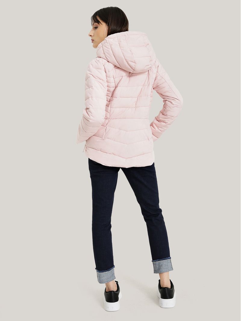 Campera-acolchada-con-cierre-de-cremallera