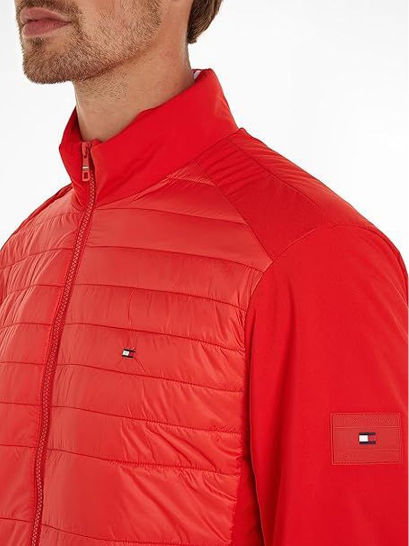 Campera-con-cierre-de-cremallera