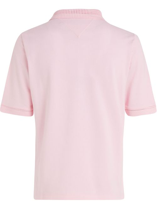 Chomba con cuello ribeteado