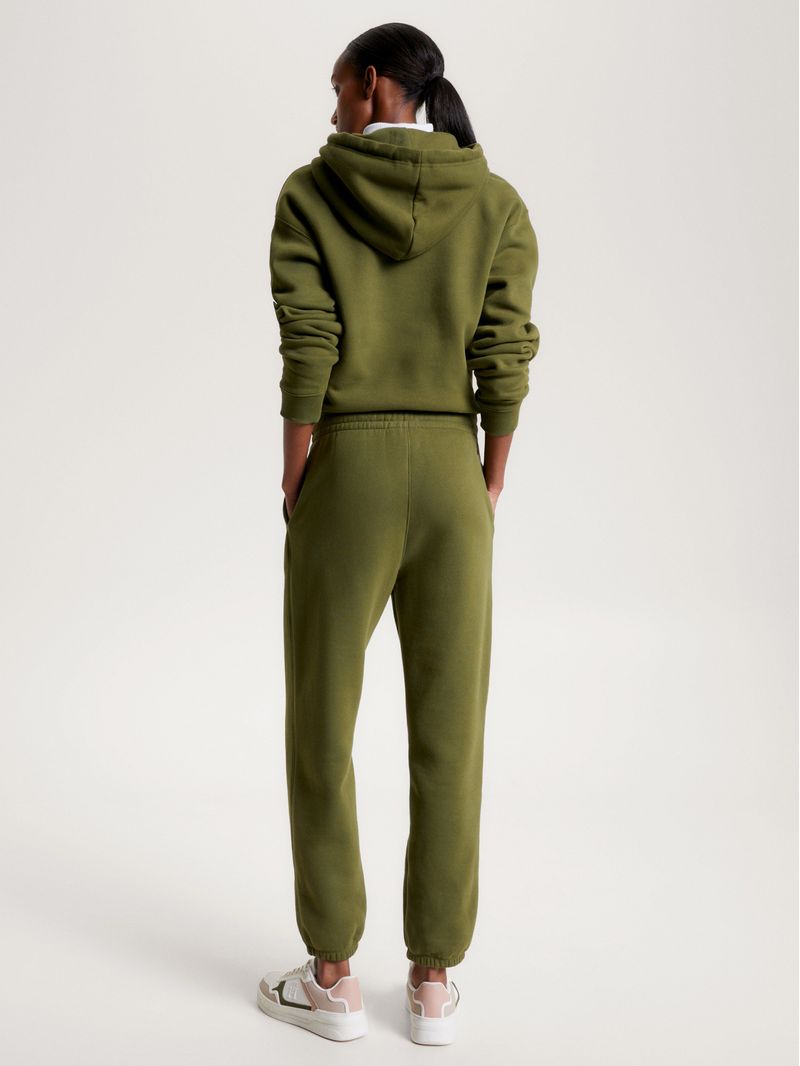 Joggers-con-logo-universitario-aterciopelado
