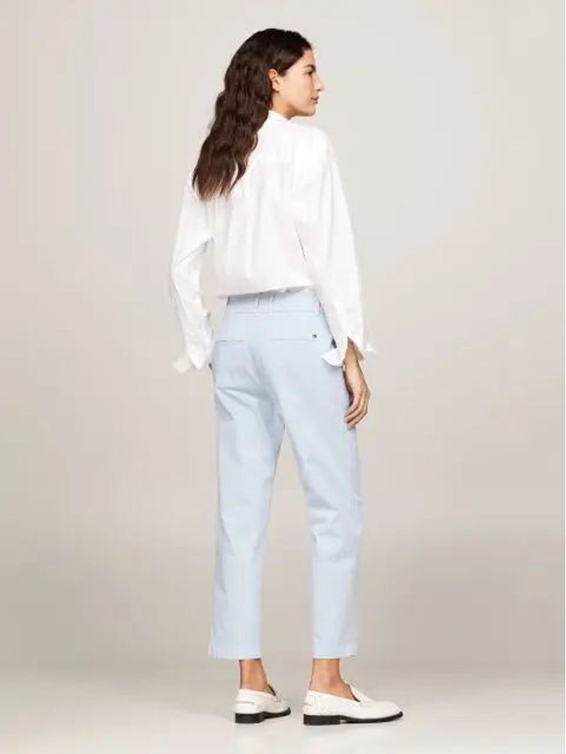 Pantalon-chino-recto-de-corte-slim