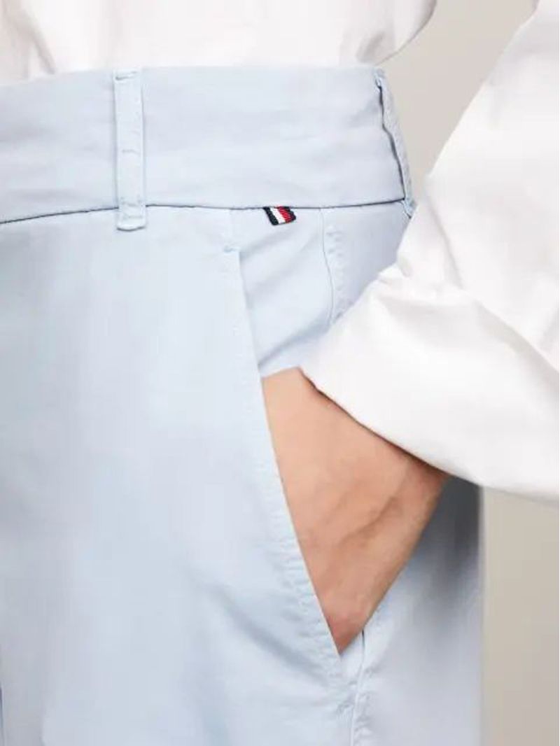Pantalon-chino-recto-de-corte-slim