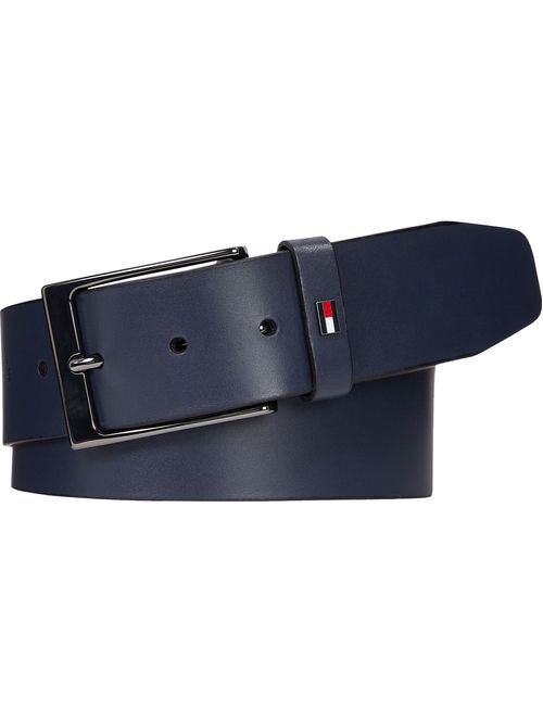 Cinturón de piel con hebilla