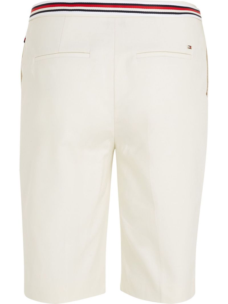 Pantalon-corto-con-cinturon-IM-LONDON