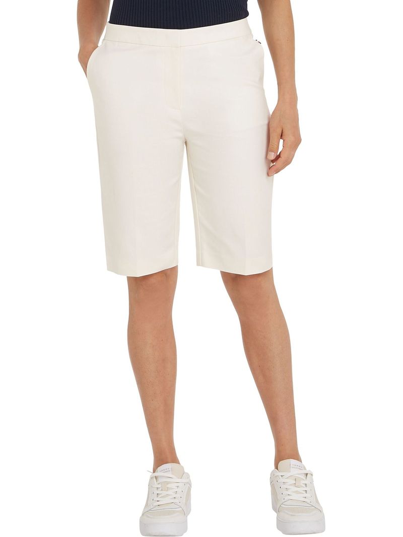 Pantalon-corto-con-cinturon-IM-LONDON