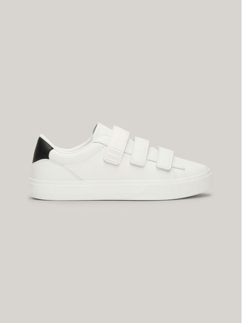 Zapatillas de piel con cierre de velcro