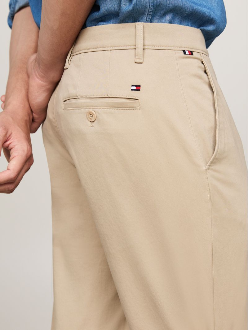 Pantalon-chino-Denton-con-pierna-recta