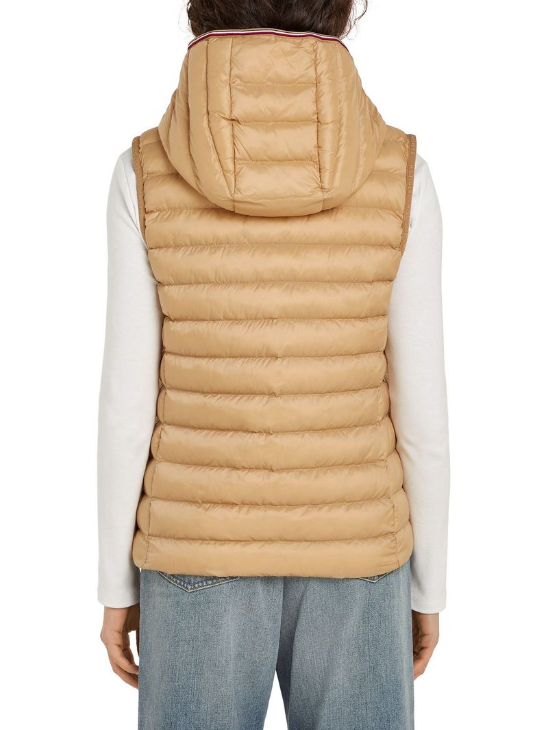 Chaleco-acolchado-ligero-Global-Stripe