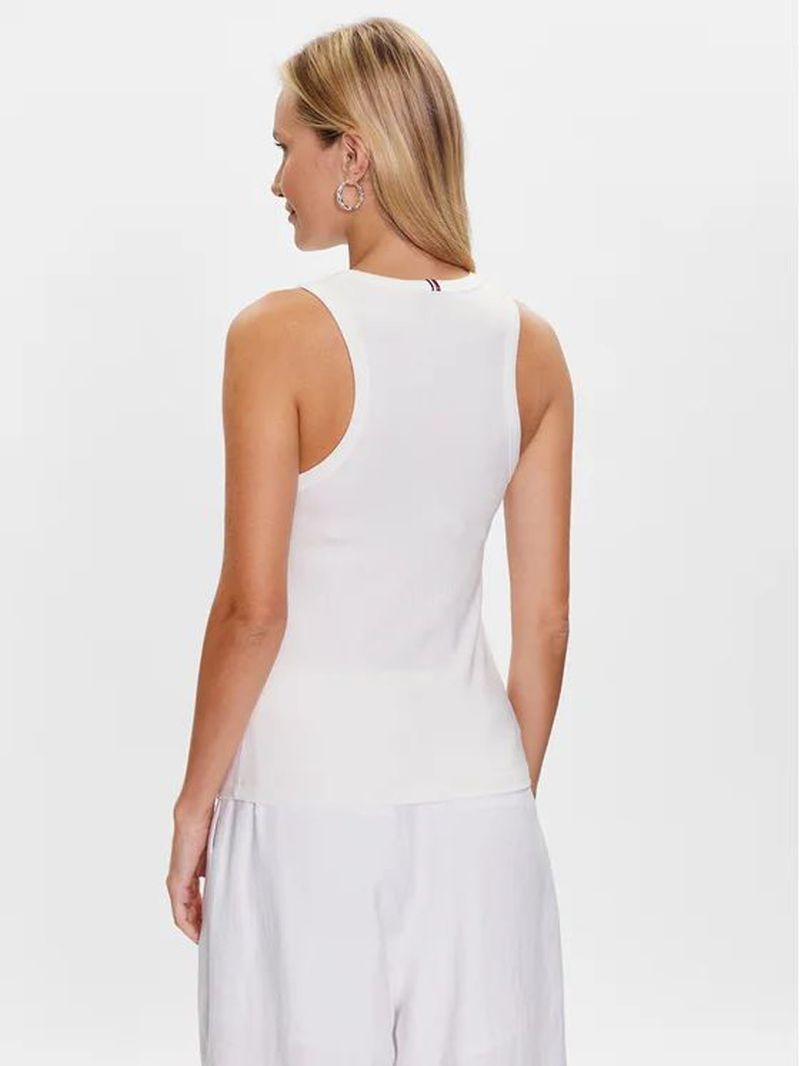 Remera-acanalada-sin-mangas-de-corte-slim