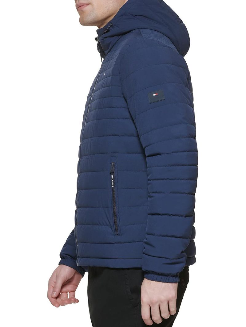 Campera-con-capucha-manga-larga-con-cierre-de-cremallera-