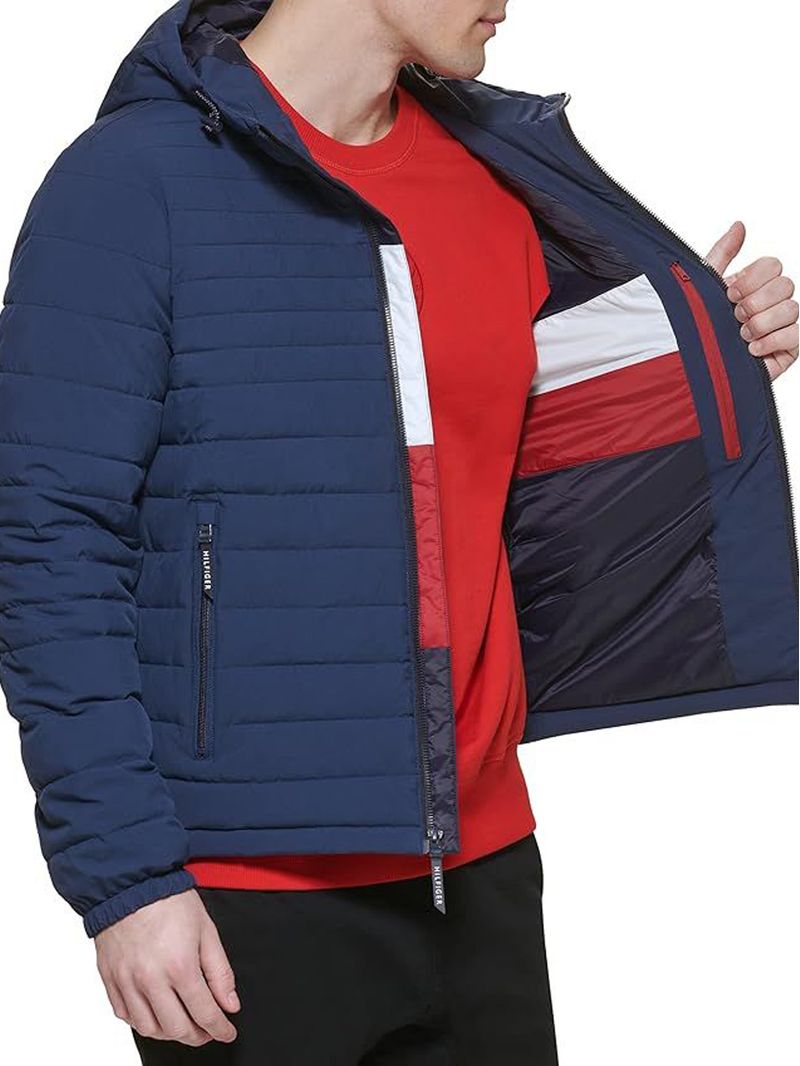 Campera-con-capucha-manga-larga-con-cierre-de-cremallera-