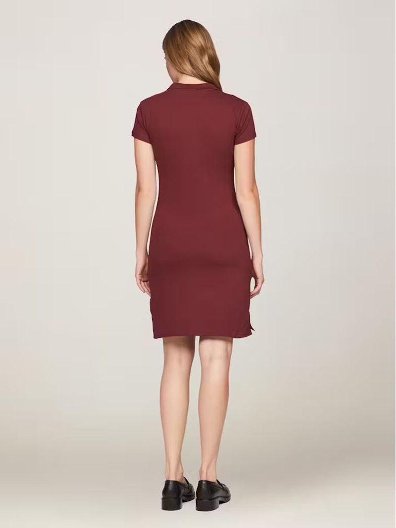 Vestido-tipo-chomba-de-corte-slim