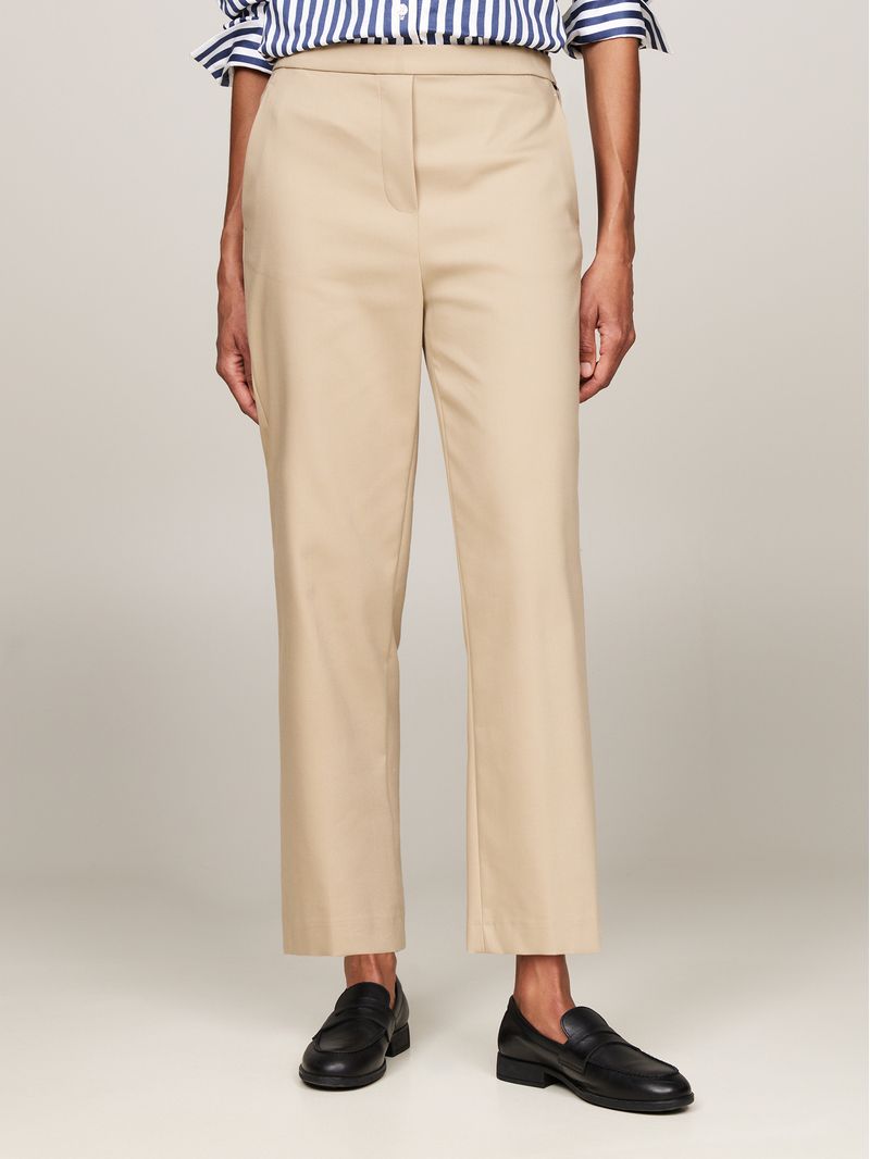 Pantalon-tobillero-de-corte-slim