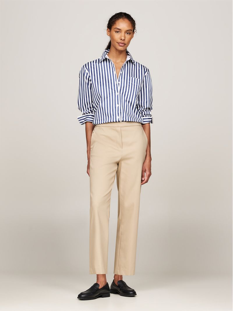 Pantalon-tobillero-de-corte-slim