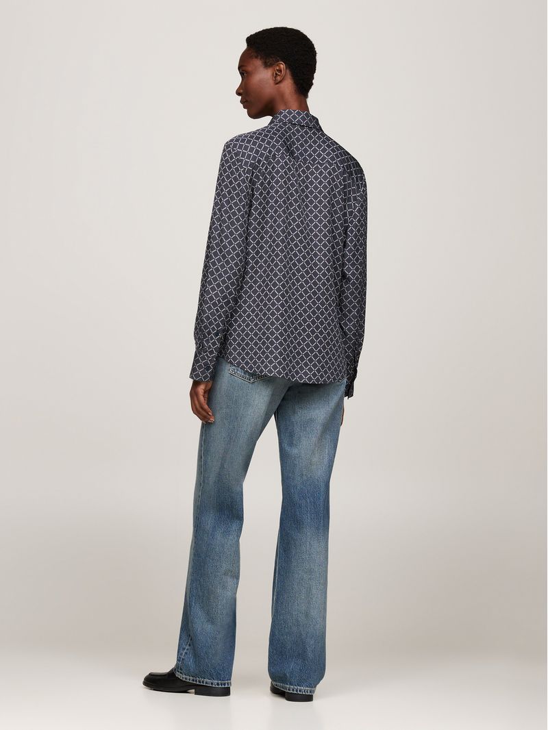 Blusa-de-viscosa-con-lazo-en-el-cuello