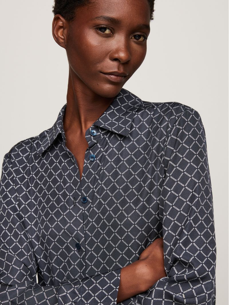 Blusa-de-viscosa-con-lazo-en-el-cuello