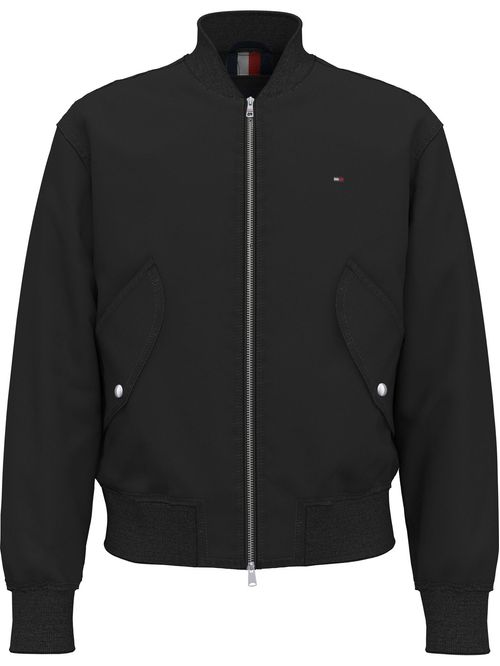 Campera bomber térmica que repele el agua