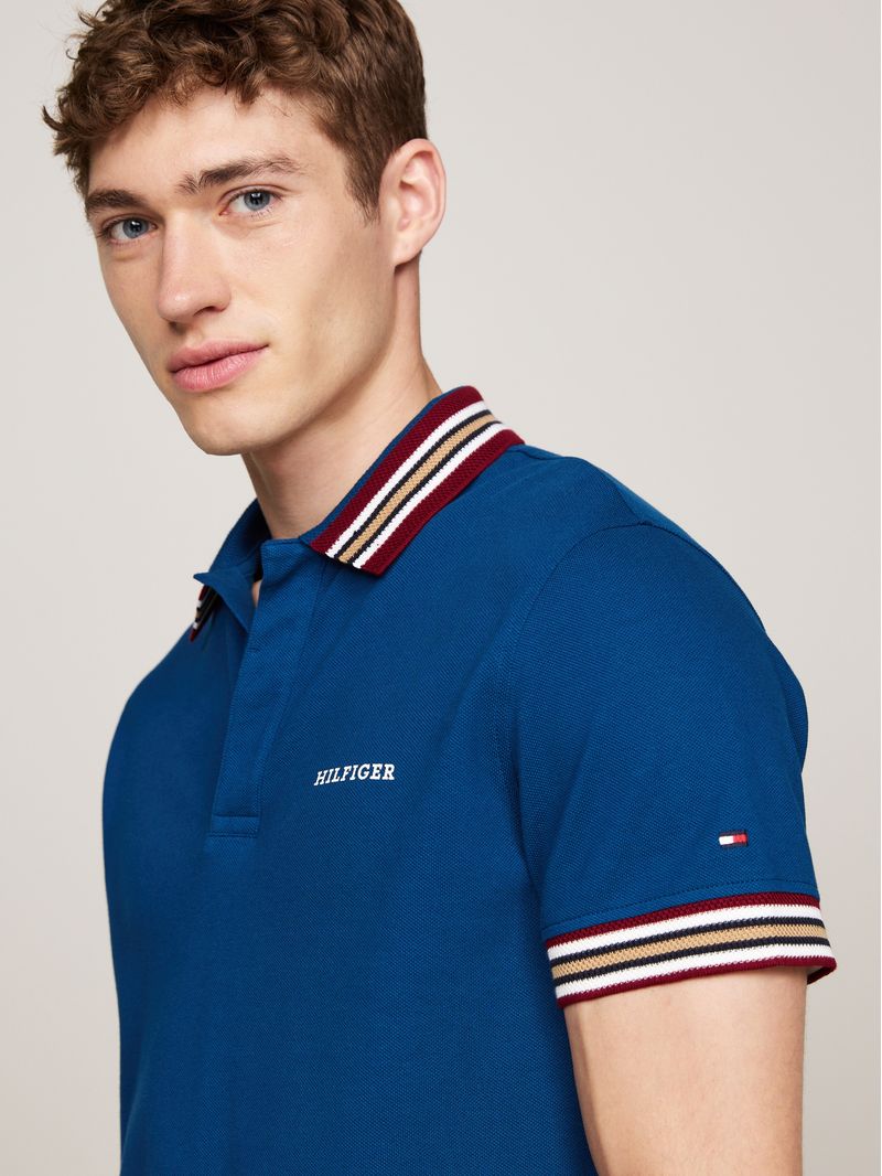 Chomba-de-corte-regular-con-cuello-a-contraste