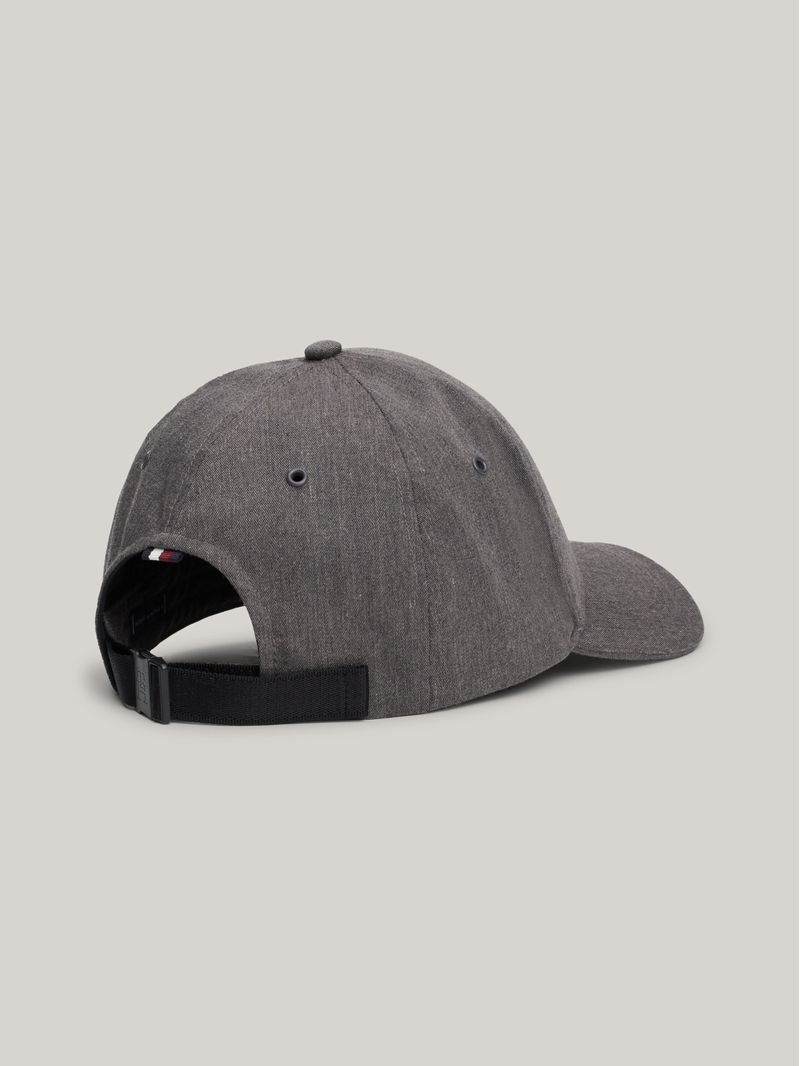 Gorra-de-beisbol-con-monograma-TH-bordado