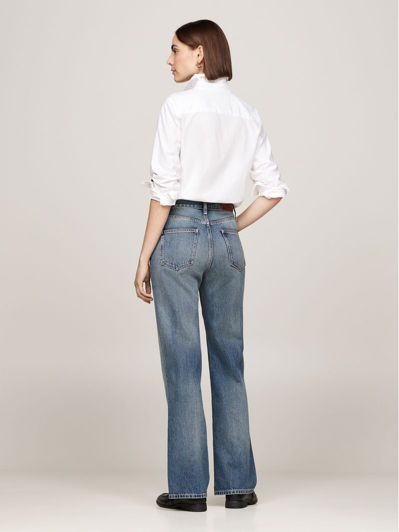 Jean-Bootcut-amplios-y-desteñidos-de-talle-alto
