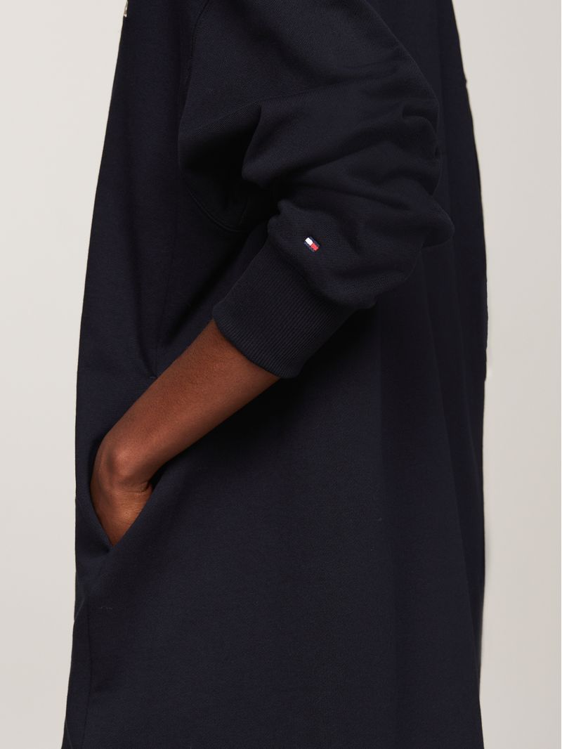 Vestido-corto-de-estilo-rugby
