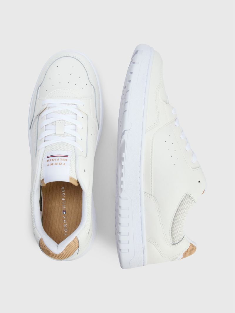 Zapatillas-de-baloncesto-con-suela-cupsole
