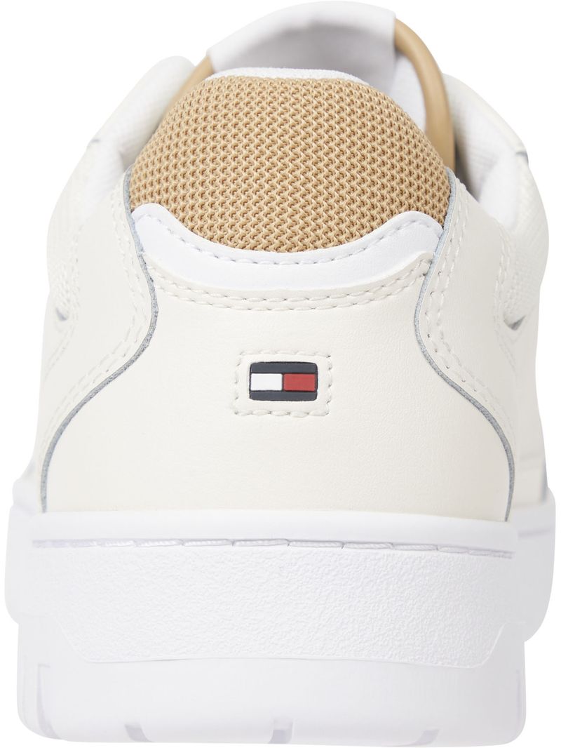 Zapatillas-de-baloncesto-con-suela-cupsole