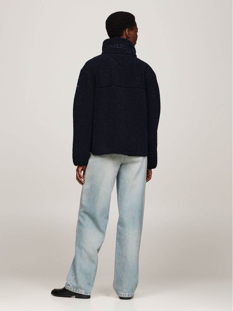Campera-amplia-en-tejido-polar-de-peluche