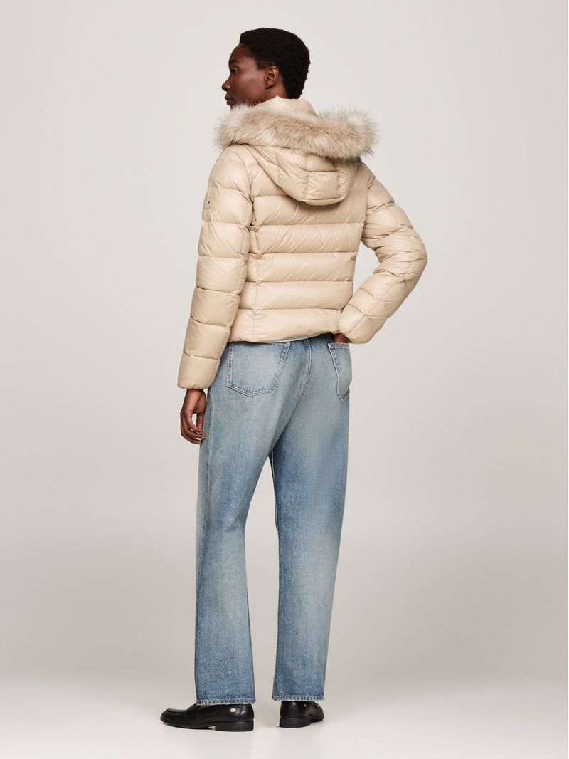 Campera-de-plumon-con-ribete-sintetico