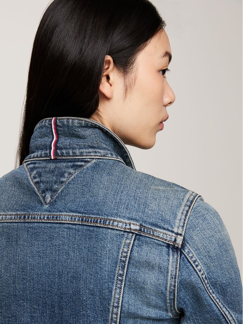 Campera-denim-de-corte-slim