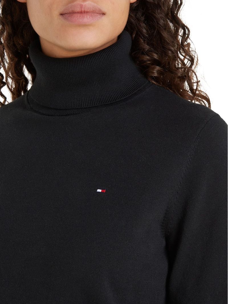 Sweater-de-cuello-alto-con-logo
