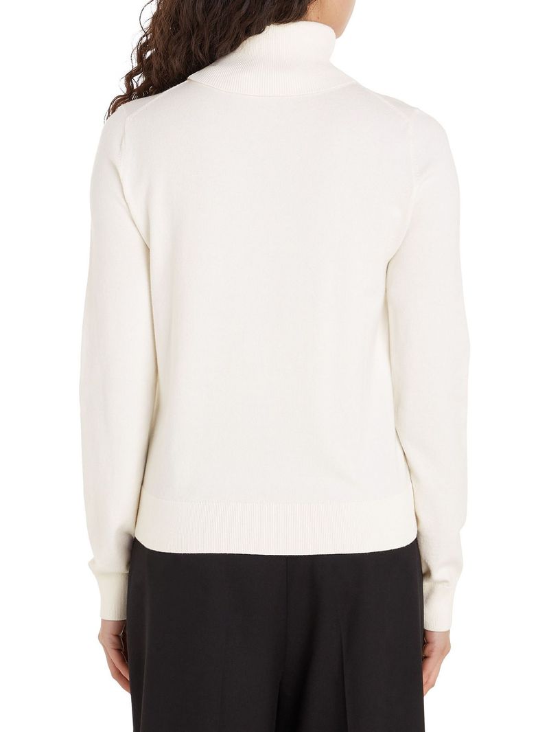 Sweater-de-cuello-alto-con-logo