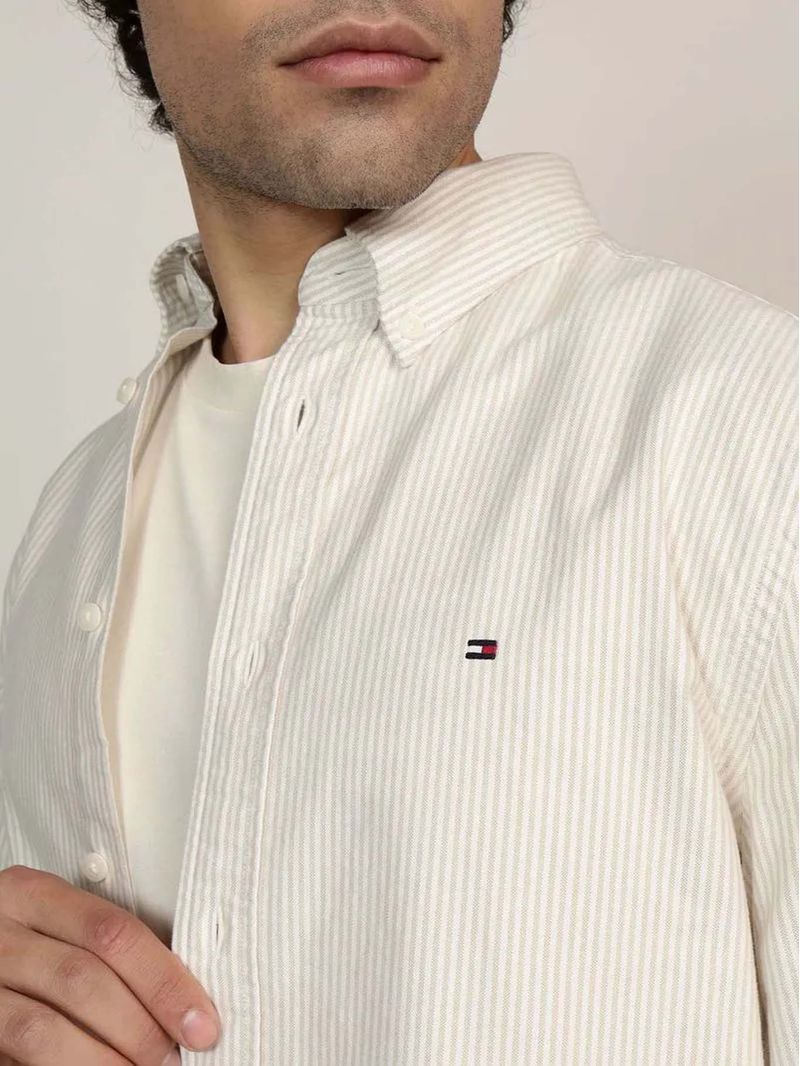 Camisa-Heritage-de-rayas-con-corte-regular