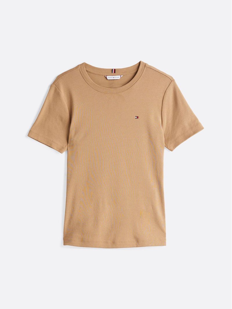 Remera-de-cuello-redondo-con-corte-slim
