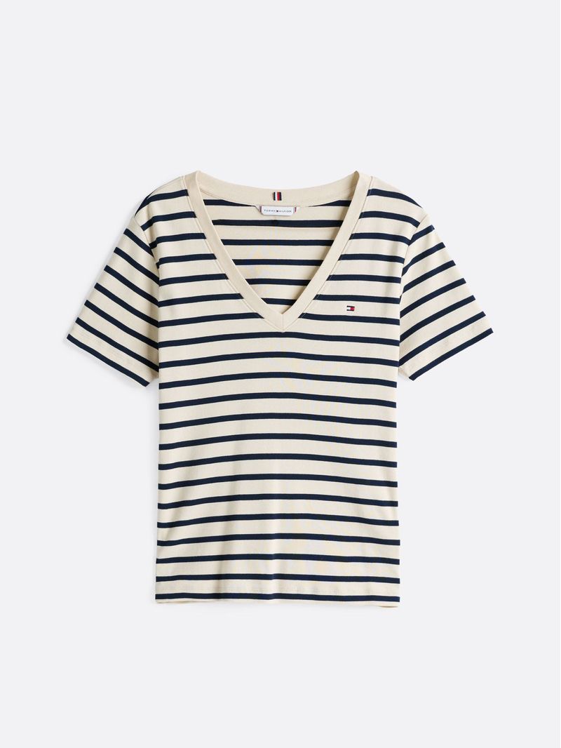 Remera-de-rayas-con-cuello-en-V