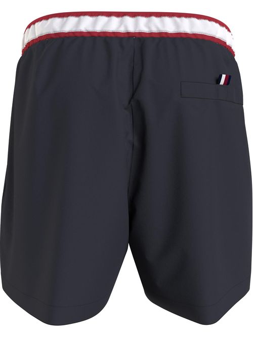 Bañador con cordón ajustable