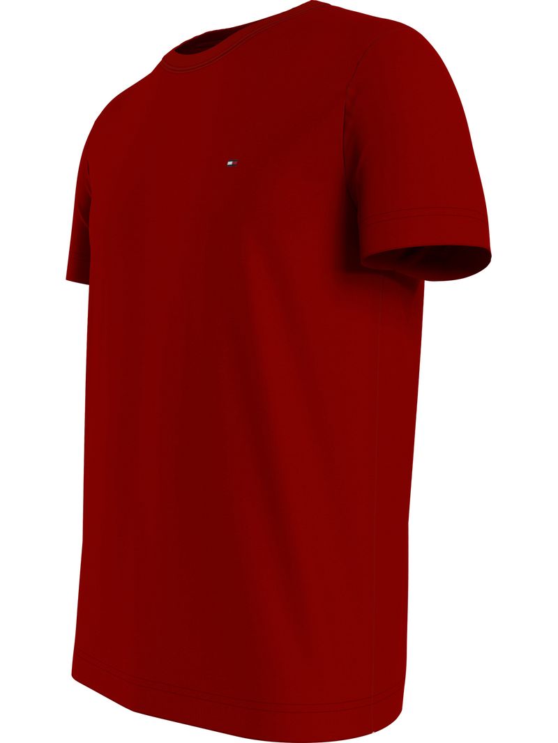 Remera-essential-con-logo