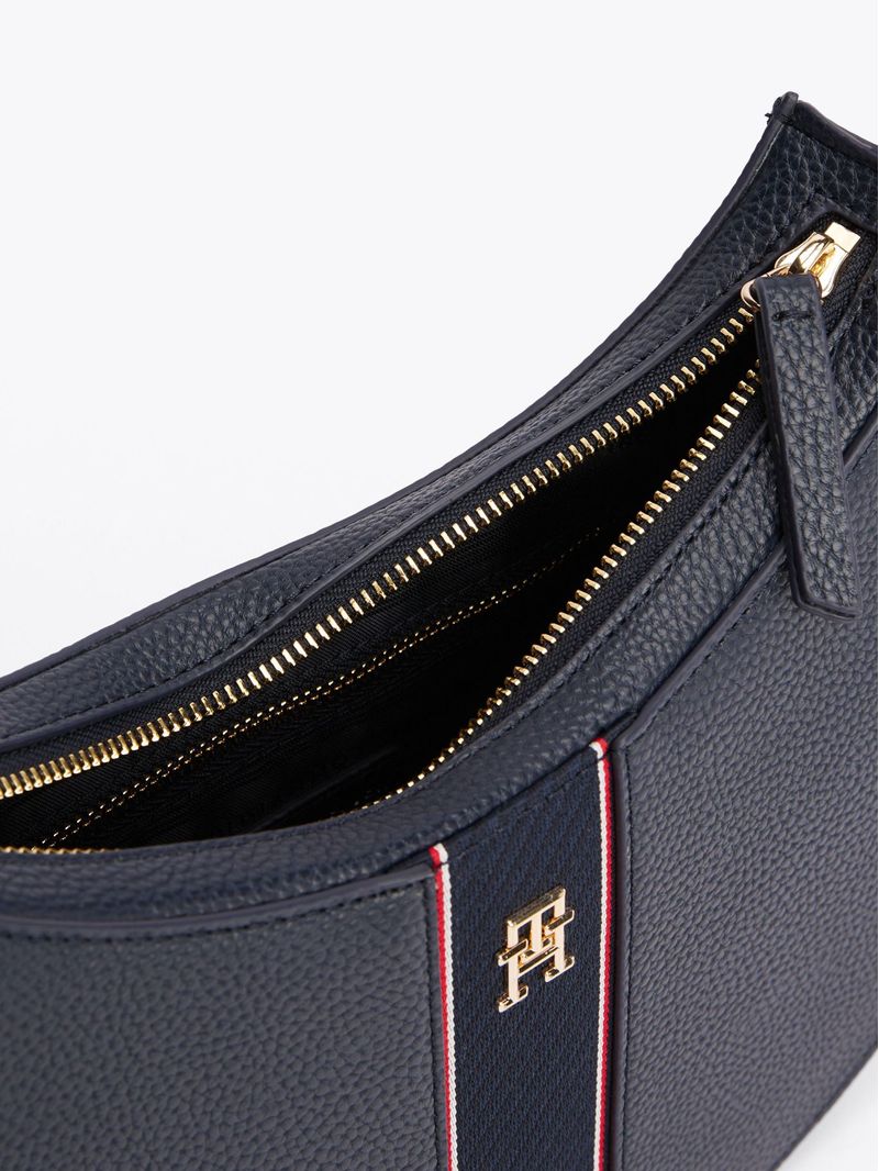 Cartera-Hobo-con-acabado-granulado