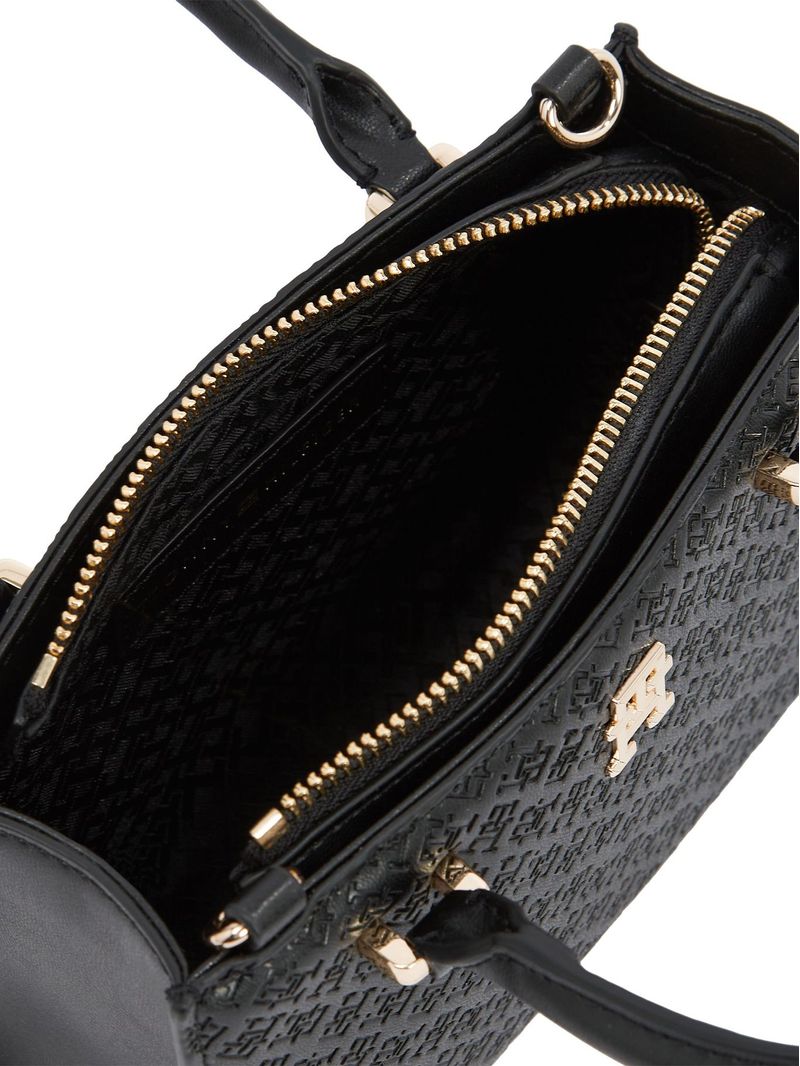 Cartera-tote-con-monogramas-TH-en-bajo-relieve