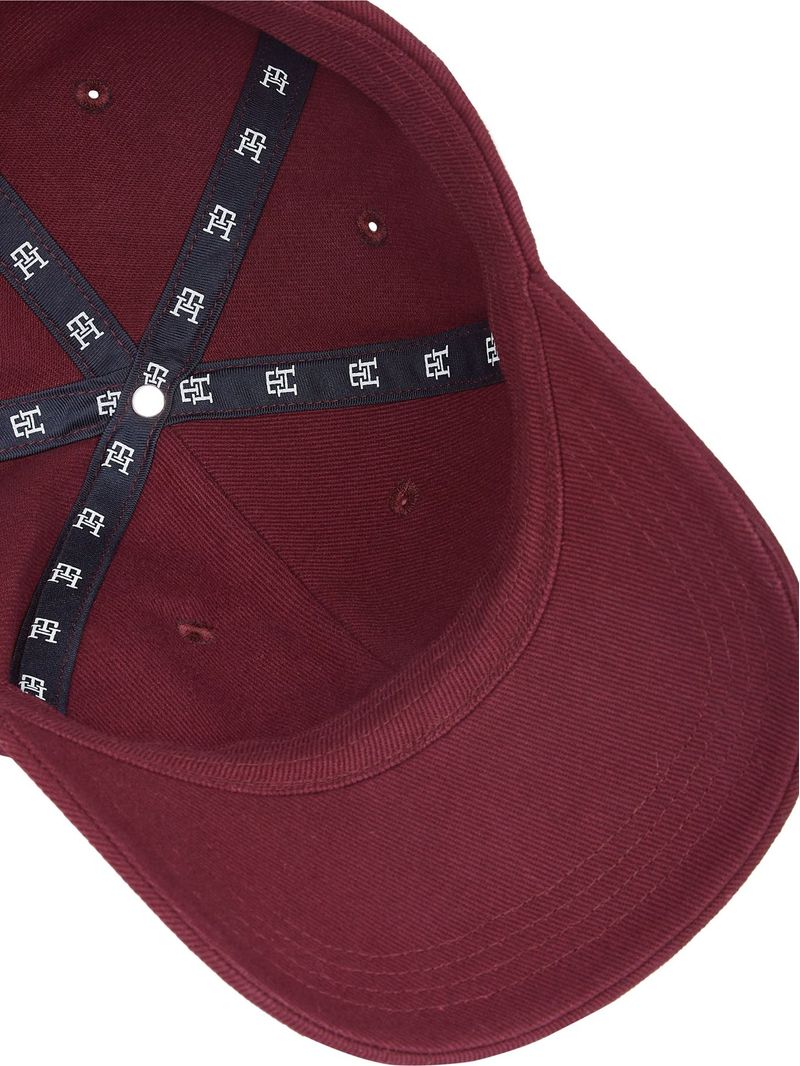 Gorra-de-beisbol-con-monograma-TH