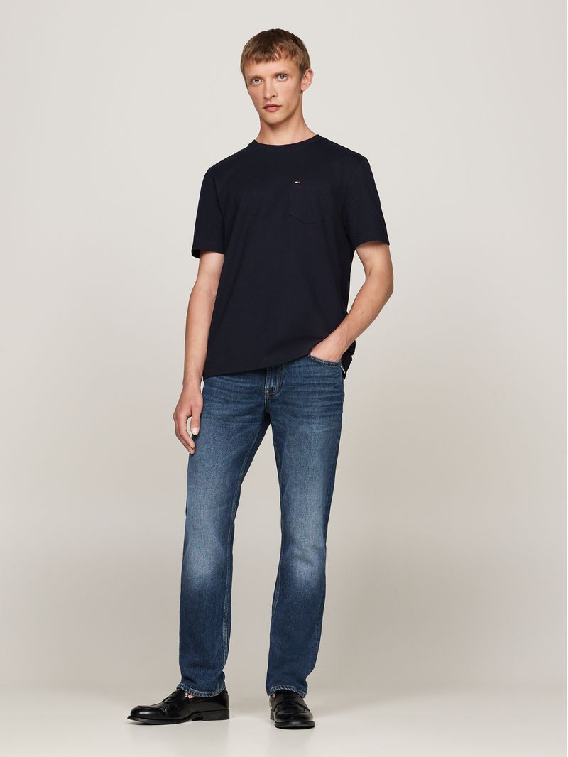 Remera-de-cuello-redondo-con-bolsillo