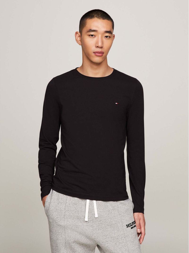 Remera-de-manga-larga-con-corte-extra-slim